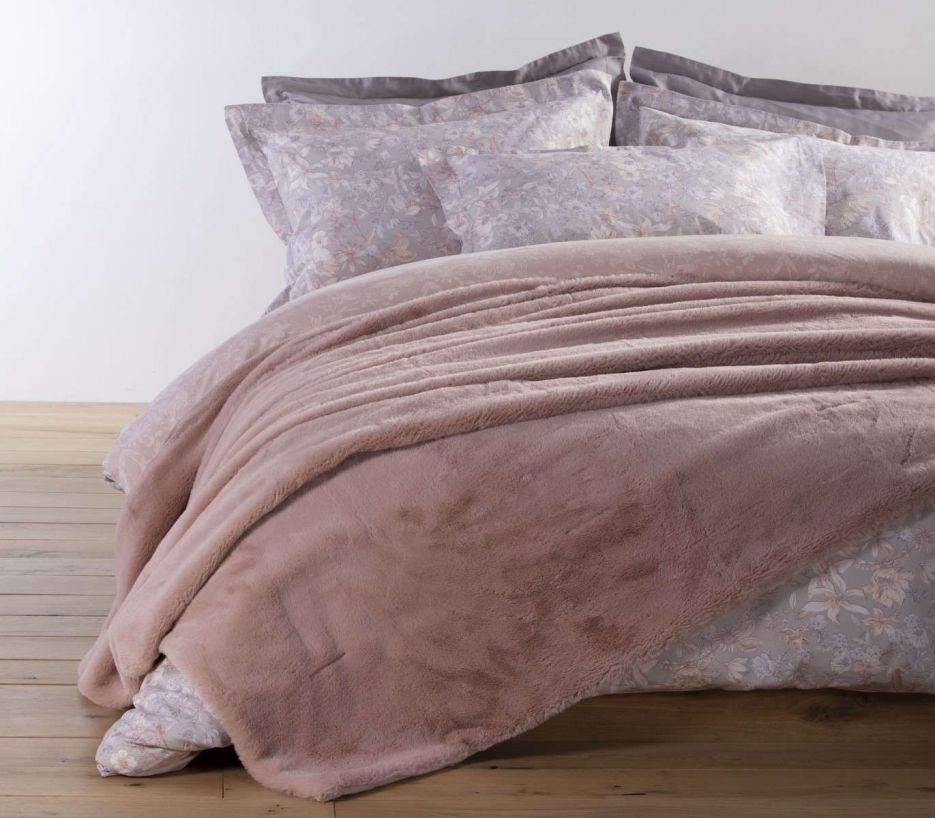 Κουβέρτα με γούνα υπέρδιπλη Warmer pink nef nef