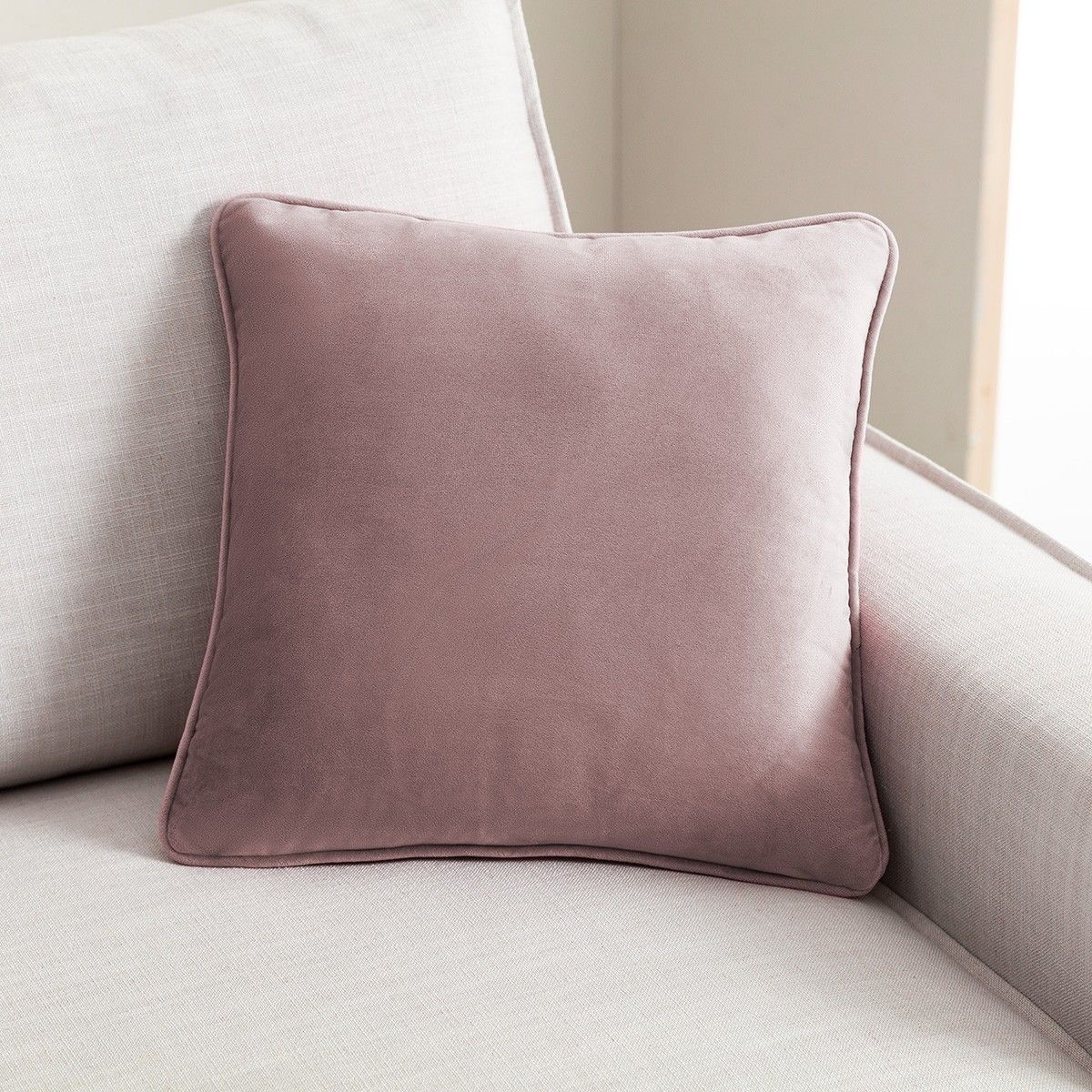 Διακοσμητική μαξιλαροθήκη Winter 711/20 purple pink gofis home