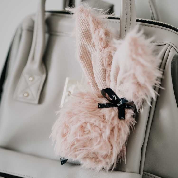 Fluffy keychain Bunny powder pink Millou