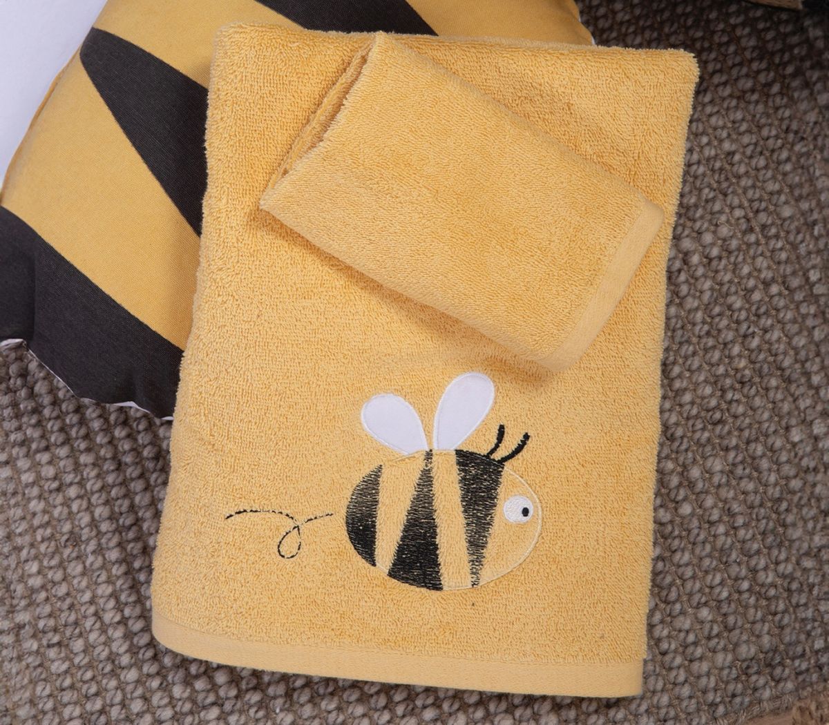 Παιδικές πετσέτες σετ 2τμχ Bee yellow nef nef