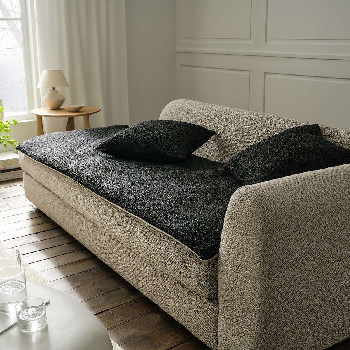 Ριχτάρι sofa quilt Saga 445/14 pure black gofis home